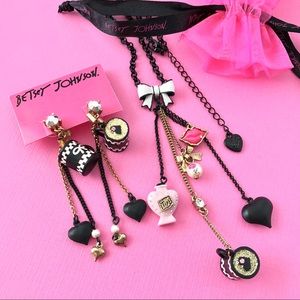 Betsey Johnson ‘First Date’ Mug Jewelry Set RARE/HTF